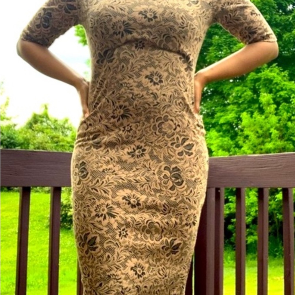 dress - Picture 2 of 8